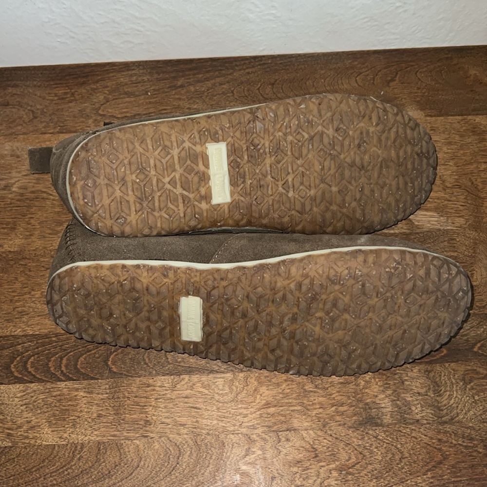 11 M Minnetonka Tamson boot slippers suede - Picture 5 of 9
